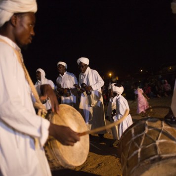 España Rumbo al Sur 2017. Danzas Gnaua en Merzouga. (Photo: Jose L. Cuesta)