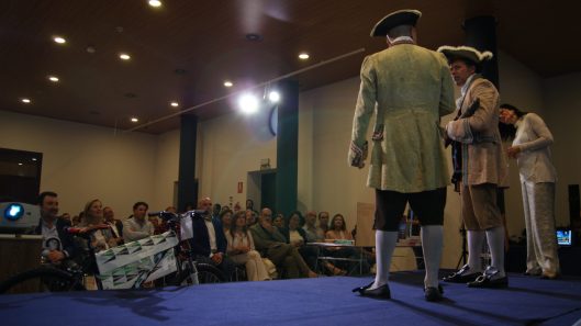 Detective Belleti y Antonio Tavira