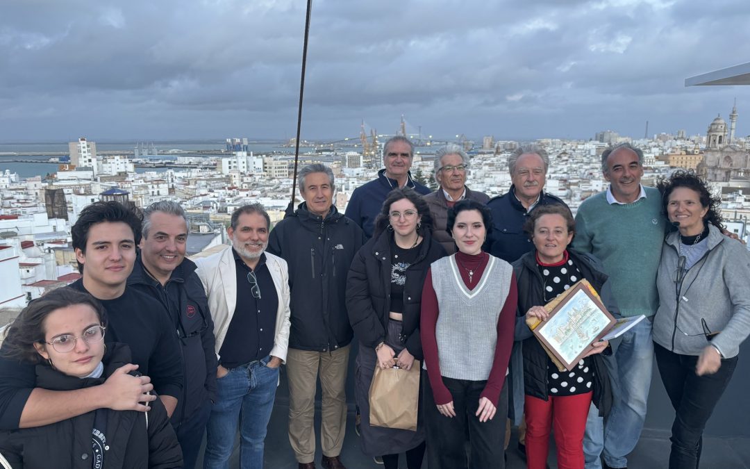 Entrega de premios del Concurso de Pintura Rápida de Cádiz con Elcano